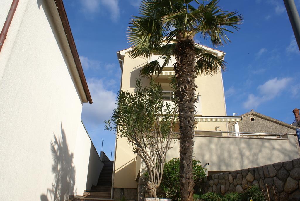 Apartments Robert Porat  Bagian luar foto